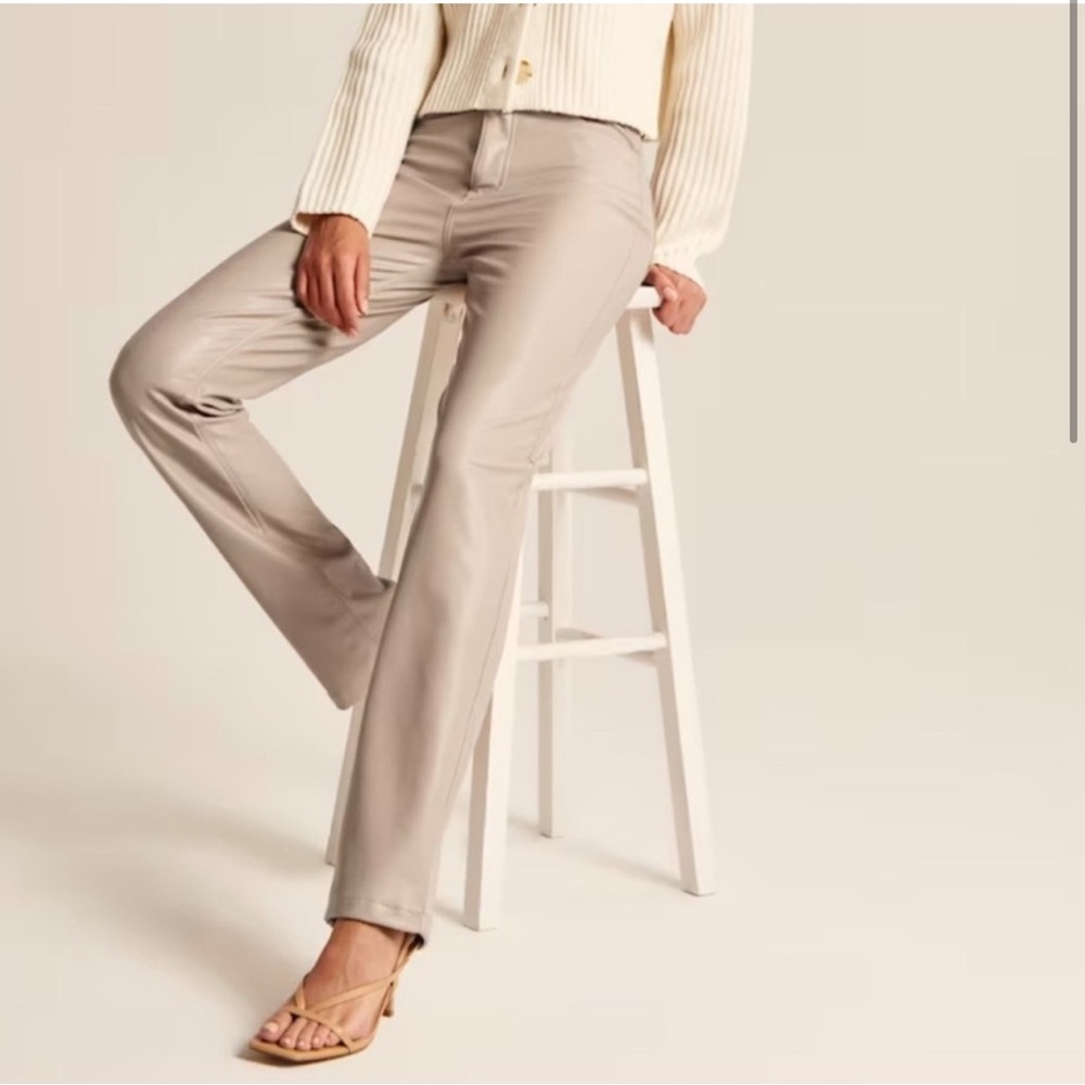 NWT The 90’s Ultra High Rise Vegan Leather Pant